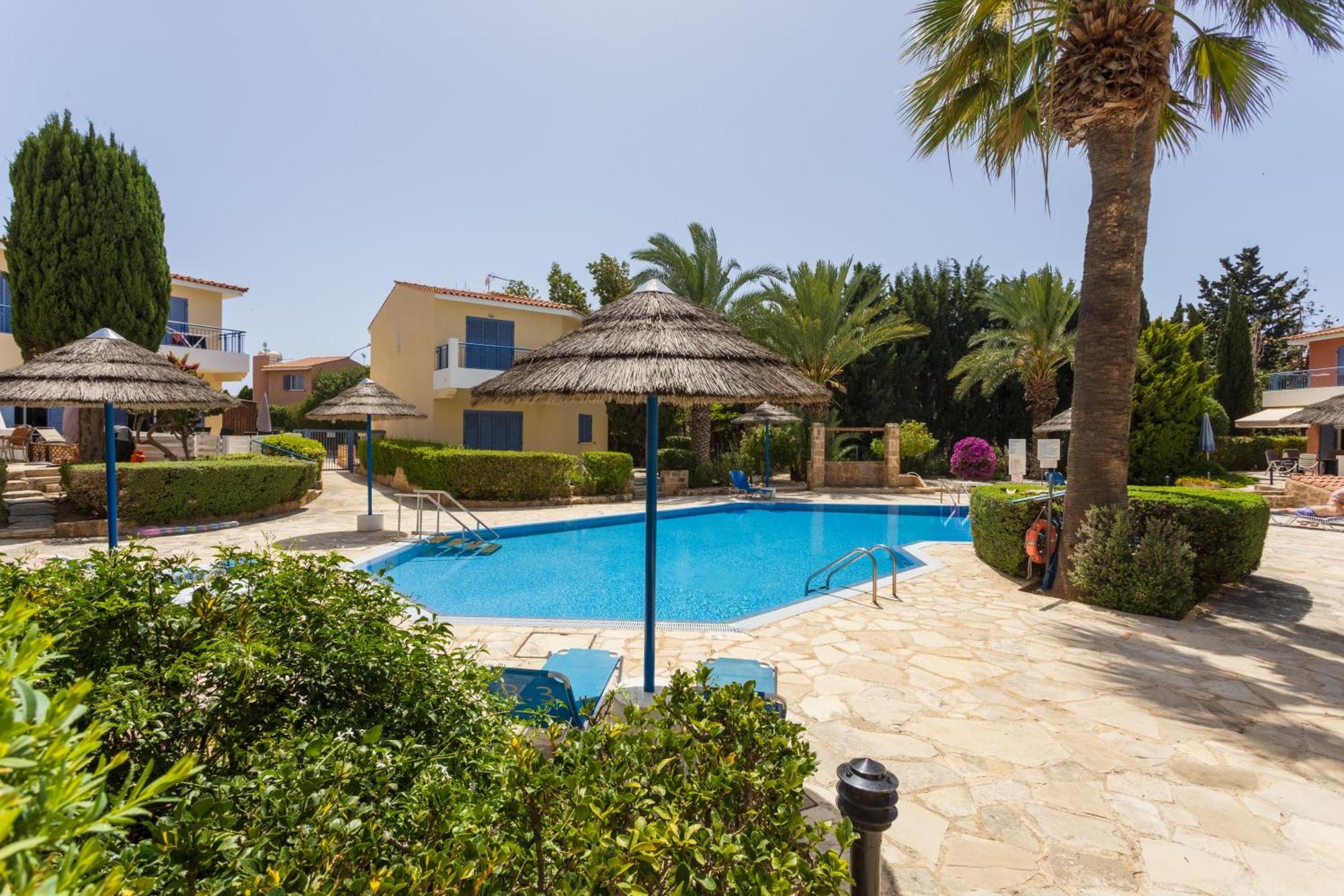 Regina Gardens Lovely Apartment Paphos 外观 照片