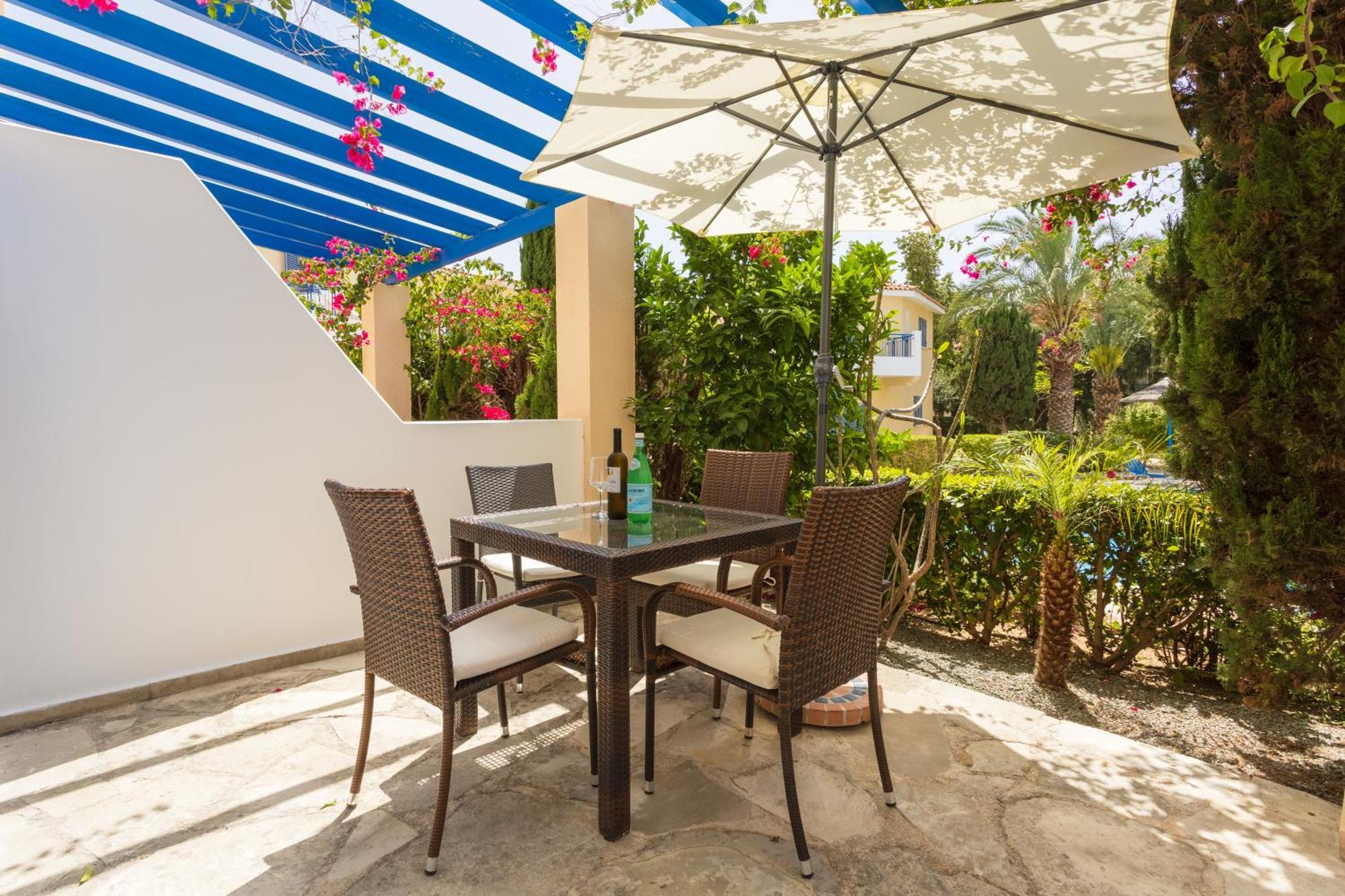 Regina Gardens Lovely Apartment Paphos 外观 照片