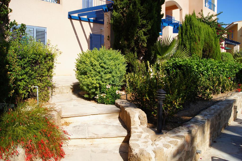Regina Gardens Lovely Apartment Paphos 外观 照片